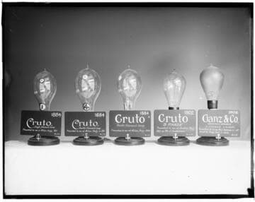 Cruto (sic) lamps from 1884, 1902