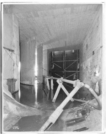 Long Beach Steam Station, Plant #3 - Discharge Tunnel