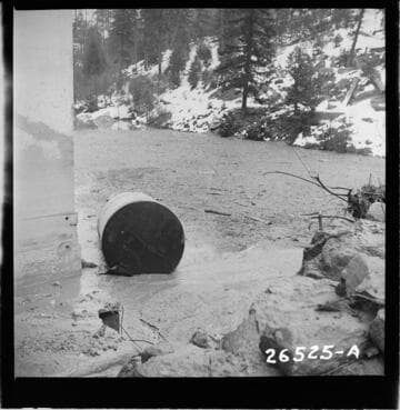 Big Creek #1 - Penstock Break P1L2 (4/6/46)