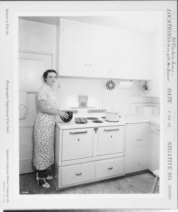 H2.3 - Home Kitchen - All Electric Home, Santa Ana