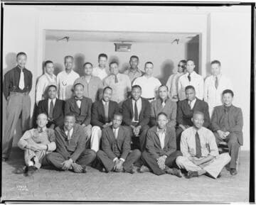 P1.1 - Group Portraits