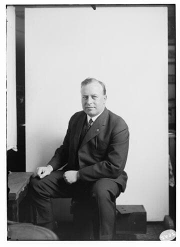 P1.3 - Portraits, M-O