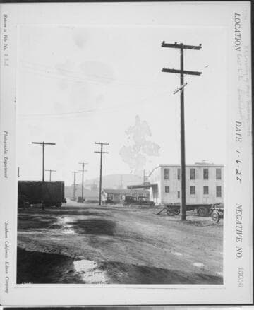 Distribution Lines - Railroad crossings of high tension lines