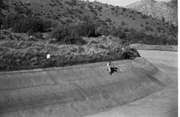 Borel Powerhouse - Borel Canal