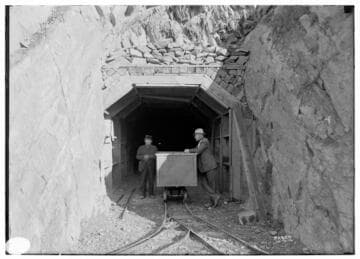 Kern River No. 3 - Camp 2