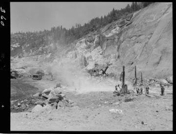 Big Creek - Mammoth Pool - Drilling and excavation in cutoff area