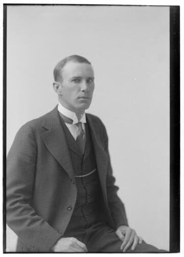 P1.3 - Portraits, A-C