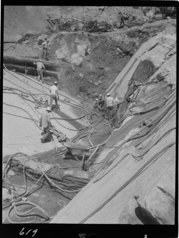Big Creek - Mammoth Pool - Slush grouting in bottom of cutoff trench