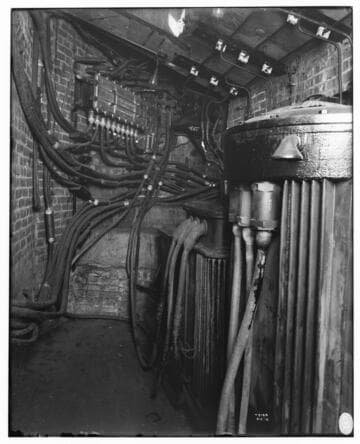 Distribution, Underground