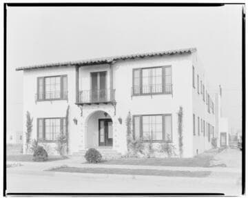 B1.1 - Buildings Miscellaneous - Apartment House Exterior