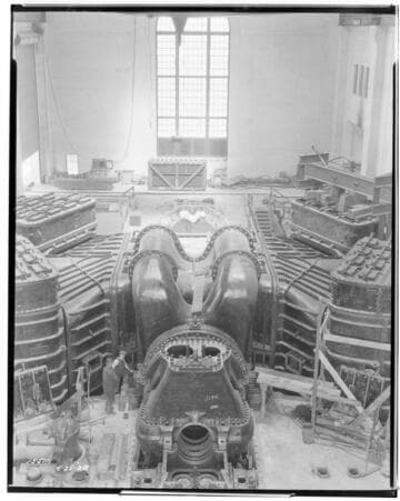 Long Beach Steam Station, Plant #3 - Installing Turbo