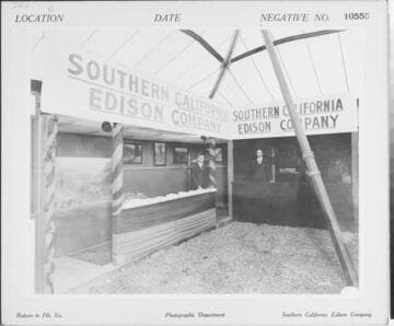 D2.4 - Displays, Fairs