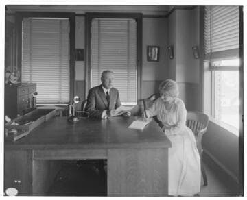 Typical Edison Department Head office