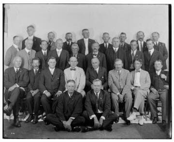 P1.1 - Group Portraits