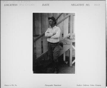 P1.2 - Portraits, misc. - C. E. Lewis