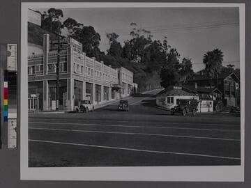 Intersection of Pacific Coast Highway, Chautauqua Blvd. and Channel Road, Santa Monica