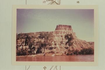 Gunnison Butte from Mile 10.  Exit to Gray Canyon