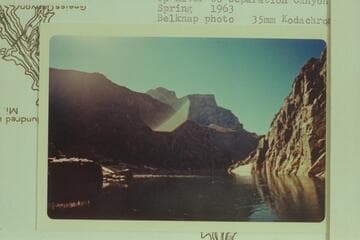 Upriver to Separation Canyon from Mile 239.65