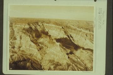 Kaibab Plateau on left; Pagump Valley on right
