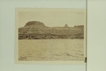 Buttes at Mile 49-50, left bank.  Easton, Leeds, Wheeler cruise