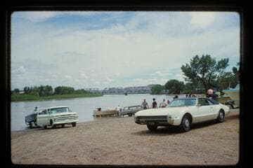 Launch boats; Green River