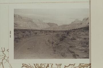 South at the wide basin above the straight part of Peach Springs Wash