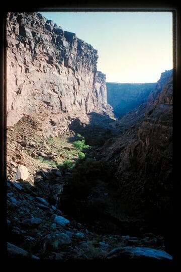 Down Horsethief Canyon from trail