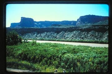 Butte below mouth of Horsethief Canyon