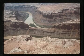 Saddle in the Bowknot