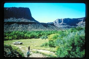 Ekker car at Hell Roarin' Canyon