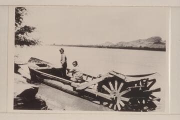 Early stern-wheel ferry on Colorado River