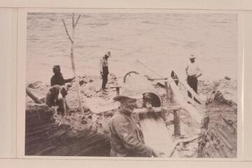 Spencer placer operations on the San Juan River