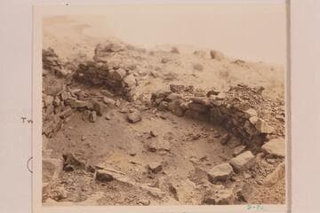 Stone shelter near skeleton above Paradise Canyon