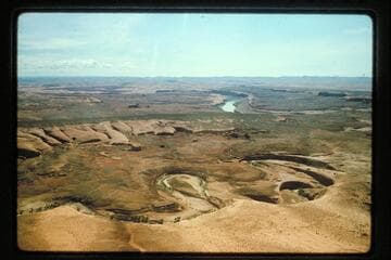Glen Canyon; Halls Creek in foreground