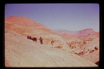 Down into Moepitz drainage