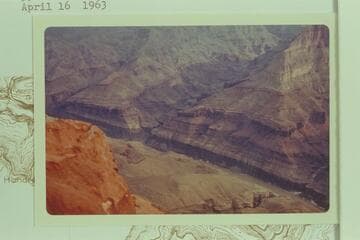 Tapeats Creek at left of center.  Hundred and Thirty-Three Mile Creek at lower right