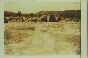 Rough water in the head of Gray Canyon