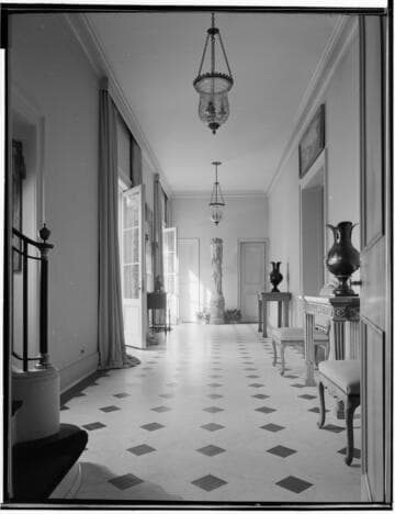 Kiam, Omar, residence