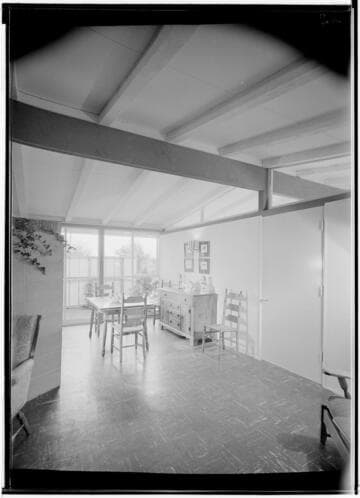 [Rancho Rinconada model houses: Colonial model]