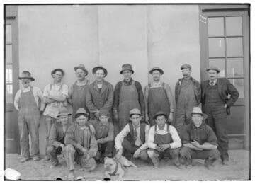 P1.1 - Group Portraits