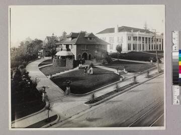 Pasadena. West Colorado Blvd. near Orange Grove