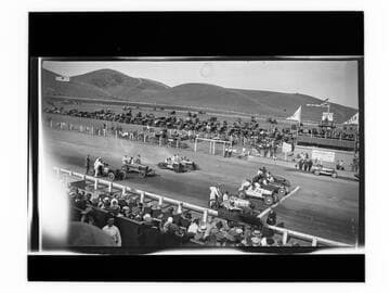 Auto racing at Ascot Speedway, City Terrace, Los Angeles
