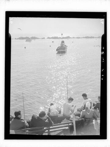 Santa Monica Pier fishing