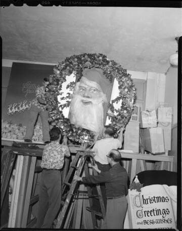 Christmas decorations with 6 variants