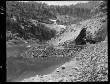 Big Creek - Mammoth Pool - Beginning of cofferdam