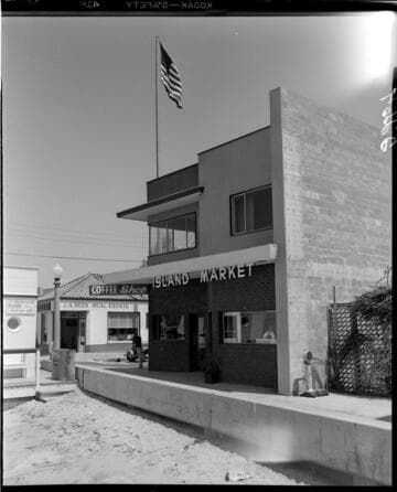 Island Market near Balboa Island Ferry (25 cents for round trip)