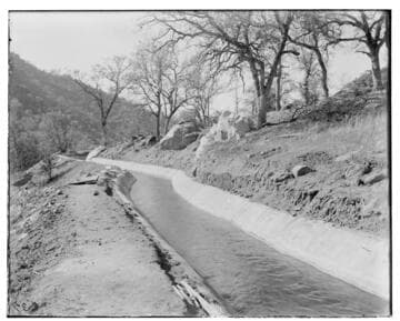 A view of a ditch full of water at Kaweah #2 Hydro Plant