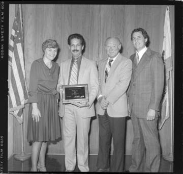 Conservation award presented to five Cerritos Mall stores