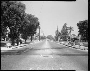 City streets (residential and business) in San Gabriel
