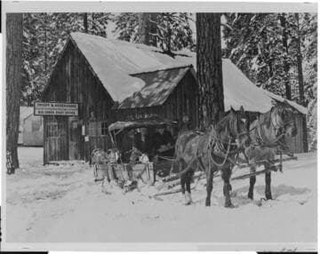 The winter mail sleigh leaves the Big Creek post office during construction days
